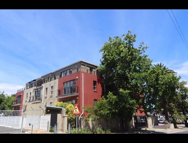 1 BEDROOM PROPERTY TO RENT IN WYNBERG UPPER